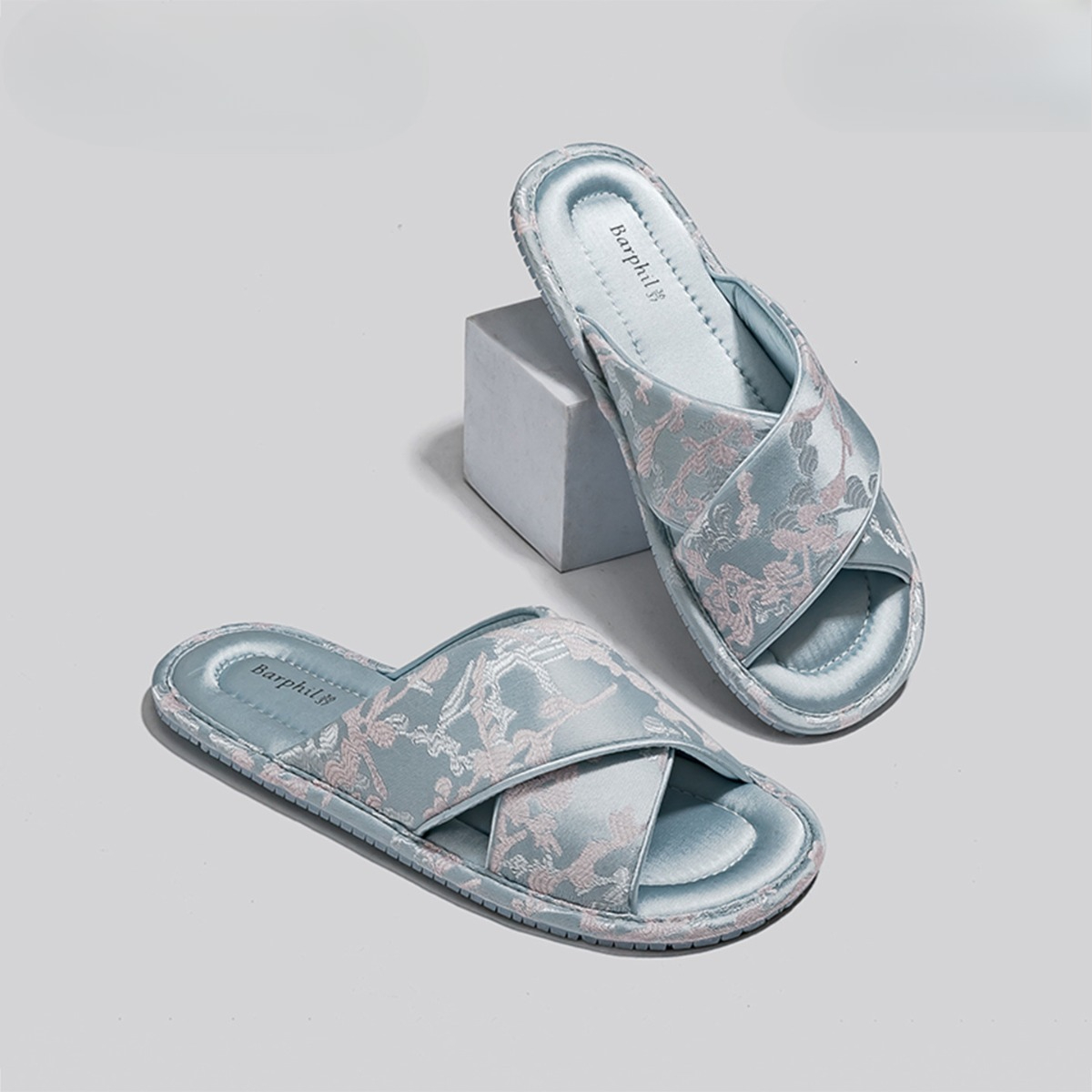 布製スリッパ レディース 室内用スリッパ 新しい中国風高級刺 - Women'S Shoes Quality のレビューと価格