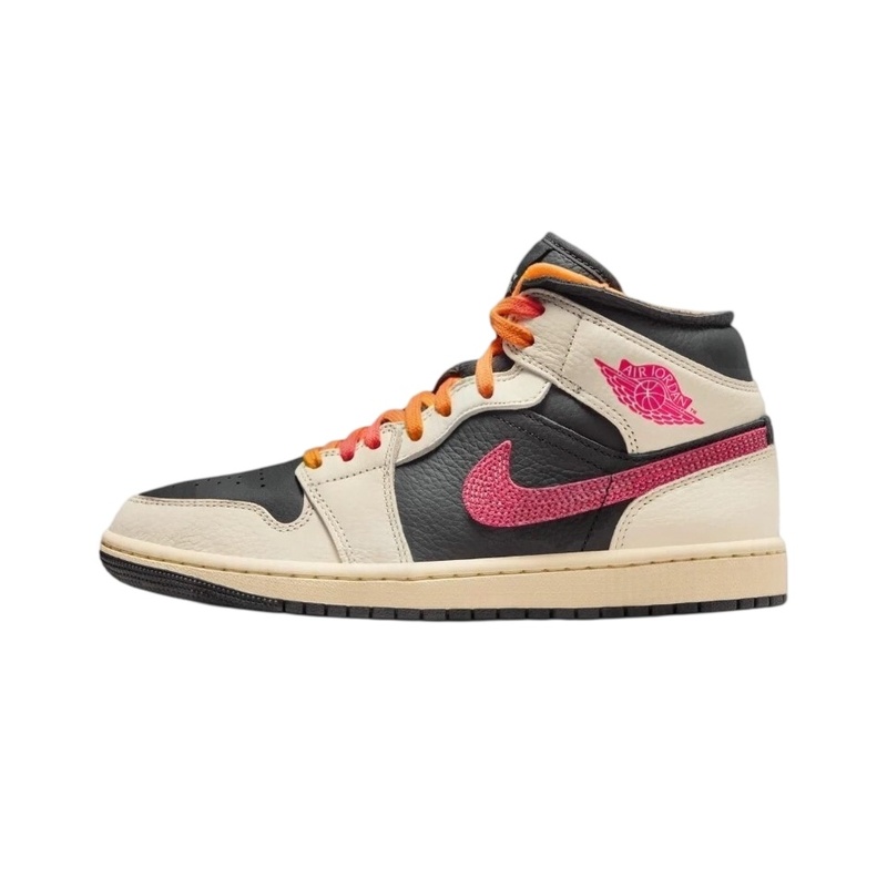 エアジョーダン1 ミッド ベージュ ブラック ピンク ハイカ - Women'S Shoes Nike Jordan のレビューと価格