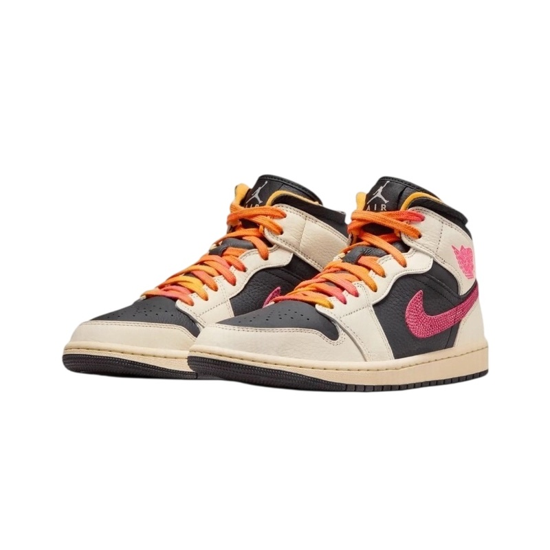 エアジョーダン1 ミッド ベージュ ブラック ピンク ハイカ - Women'S Shoes Nike Jordan のレビューと価格